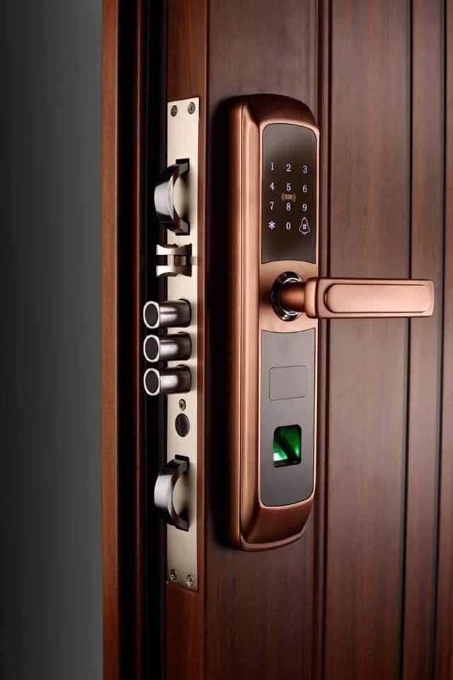 Smart Lock & Doorbell